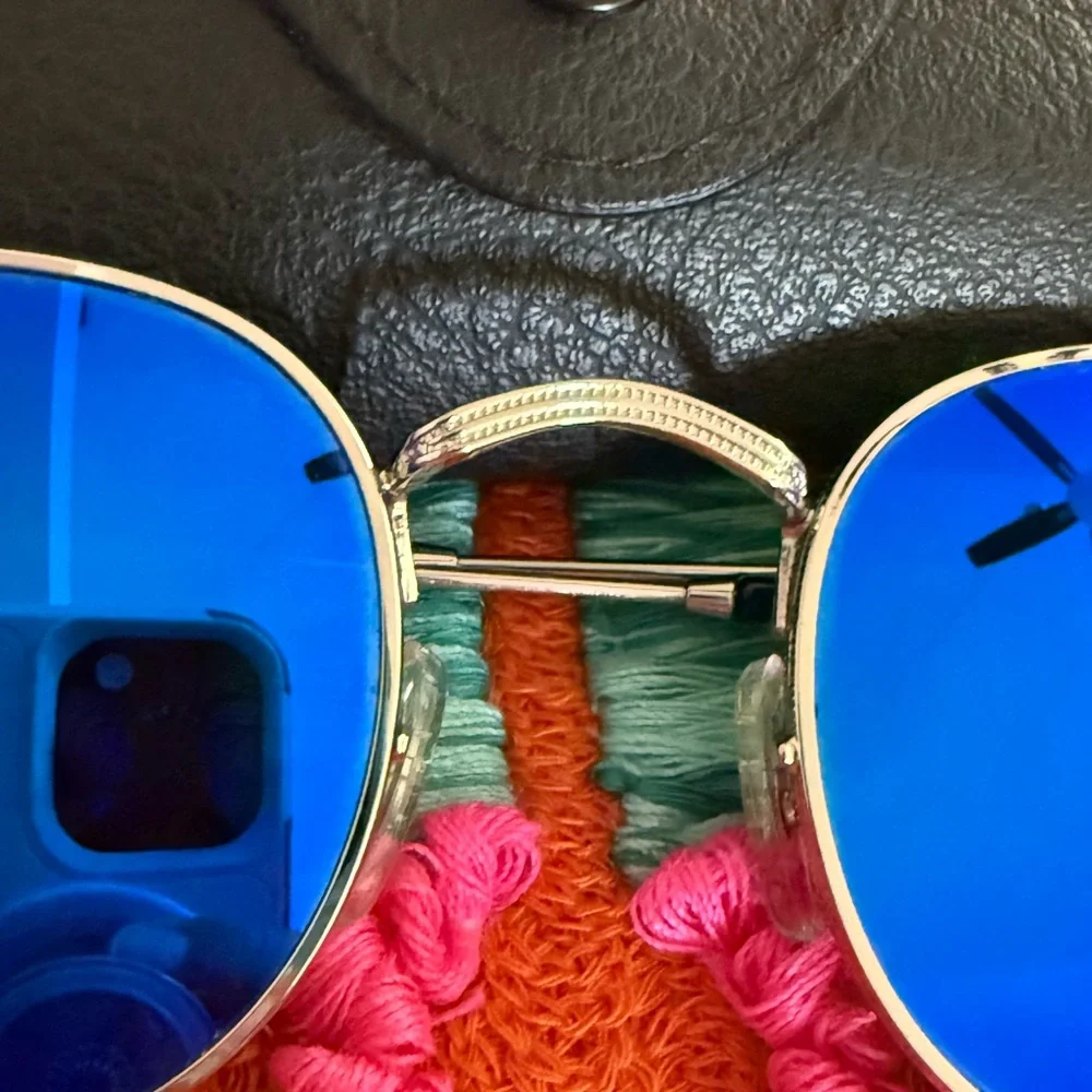 Ray-Ban Silver Frame Sunglasses - Picture 6 of 8